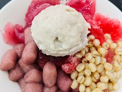 芋见杨梅冰沙-鲜芋仙(河东万达店)