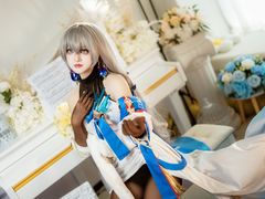 -米游妙妙屋cosplay换装自拍摄影体验馆