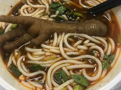 -三千粉牛肉米粉(来客茂店)