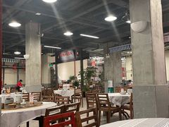 大堂-新李记 · 口味菜馆(南郊公园店)
