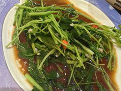 -梅花香里大酒店(郁金香路店)