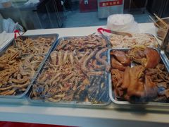-王浩儿纪六孃甜皮鸭(东大街店)