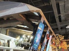 -暴风岛沉浸式体验馆(百联世纪店)