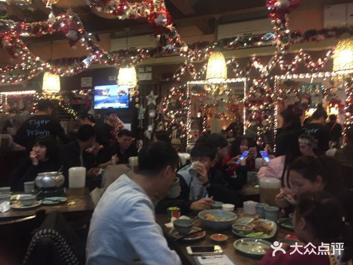 大头虾越式风味餐厅(光明广场店)大堂图片