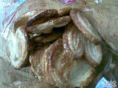 蝴蝶酥-红房子西点(汇联商厦天钥桥路店)