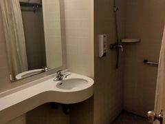 -锦江之星(合肥庐江路三孝口地铁站店)