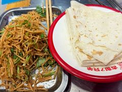 -古彭7只羊·鲜羊肉串·龙虾烧烤(玄武墨香路店)