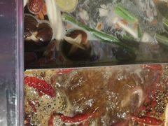 -十三幺山野火锅(市府路店)