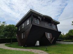 -金山农民画村-枫泾波兰倒置屋