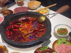 -卤校长老火锅(杨家坪直营店)