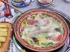 -阿婆情腊排骨火锅(金虹路店)