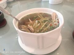 -双子楼大酒店(城开国际写字楼店)