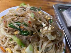 -宏兴烤鱼山庄(宣恩总店)