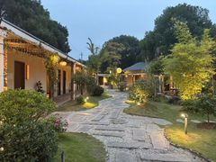 -湘力力小院·鱼汤泡饭(枫林路店)