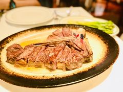 -Wolfgang’s Steakhouse 沃夫冈牛排馆(上海白玉兰广场店)