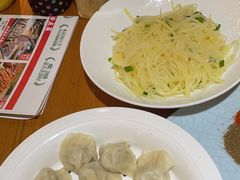 -娜仁图雅蒙古美食村(33小镇店)