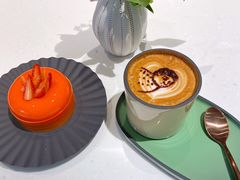 -潮一不贰·法式甜品·生日蛋糕·西式简餐(外滩店)