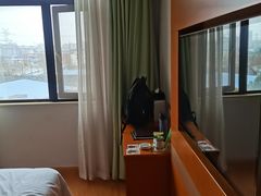 -青皮树酒店(合肥第十中学王岗路地铁站店)