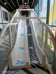 -Land Mark 蓝马乐园(印象城店)