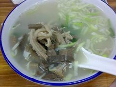 -洪峰浩老北京烧饼夹肉(角门路店)