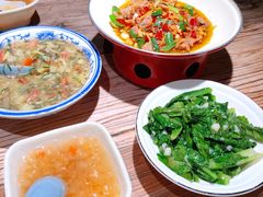 糟辣小炒肉-树厨贵州菜(大十字店)