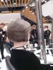 -TONI&GUY