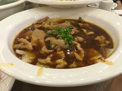 -顺峰渔港中国人的餐厅