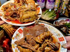 -山城棒棒军手作火锅·天花板手撕水牛鲜毛肚(北京店)
