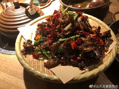 招牌香酥鸭-吃饭皇帝大(解放西路店)
