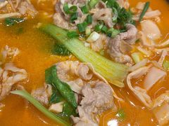 -俏凤凰(美林M·LIVE天地东座店)