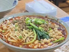 -丁丁猫重庆小面(徐州路店)