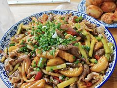 -廖哥泡椒兔(峨眉店)