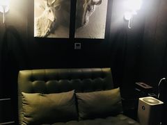 -极光点播影院(天一广场国购店)