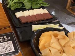 -呷哺呷哺 黄金牧场 (欢乐谷店)