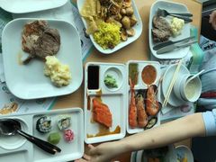 -彩虹云霄酒店76&78层国际自助餐