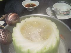 -得意咚瓜·顺德鱼生·冬瓜火锅(深圳首店)