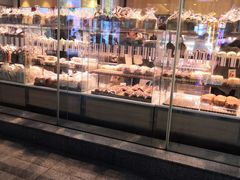 -巴黎贝甜(大宁国际商业广场店)
