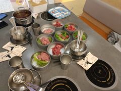 -晓沸牛肉海鲜小火锅(白湖亭万达广场店)