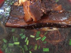-小龙大肉面馆