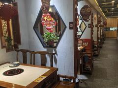 -乡土黄·鲜牛肉火锅·小龙虾(兴业街店)