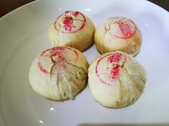 糟香月饼-邵万生食品公司(南京东路店)