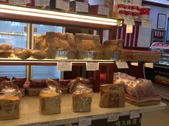 面包甜点陈列柜-红宝石·鲜奶小方(莘庄龙之梦店)