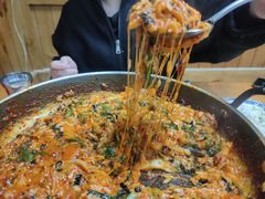 -亲昵春川鸡排(韩国美食街店)