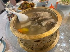 -汗腾格里·风味餐厅(新疆驻京办店)