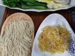 -楼外楼大刀肉传统火锅(西安大路店)