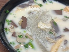 -津津老鸭粉丝馆(正东路店)