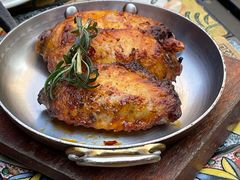 炭烤鸡翅-BROWNSTONE布朗石西班牙餐厅(富城店)