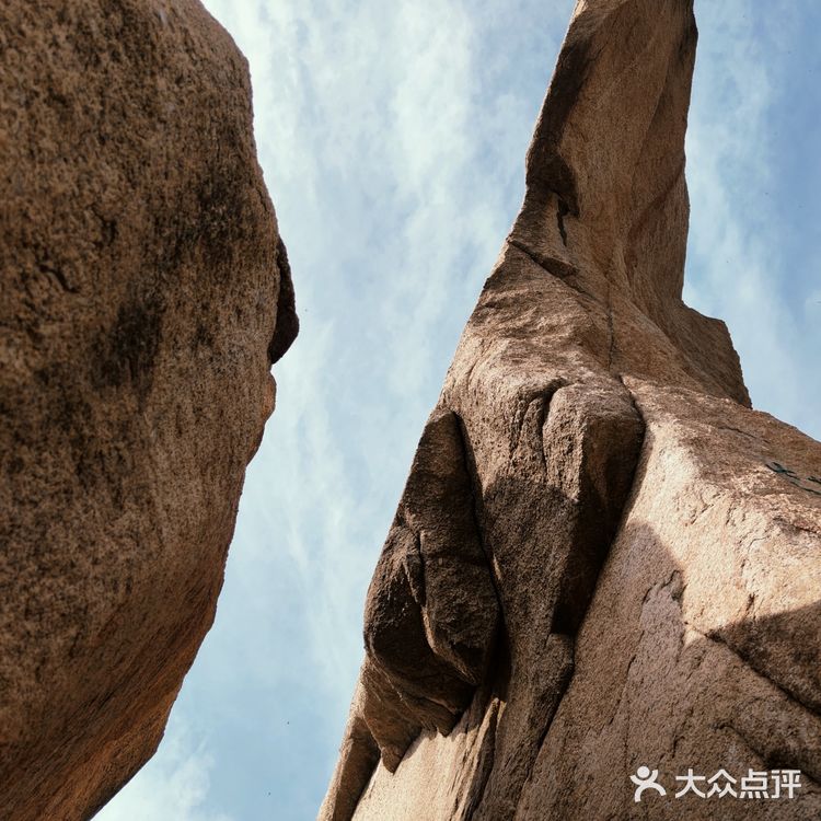 拥有世界第一个W型索道的华山有多险？？