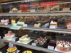 面包甜点陈列柜-85度C(东莞常平新南街店)