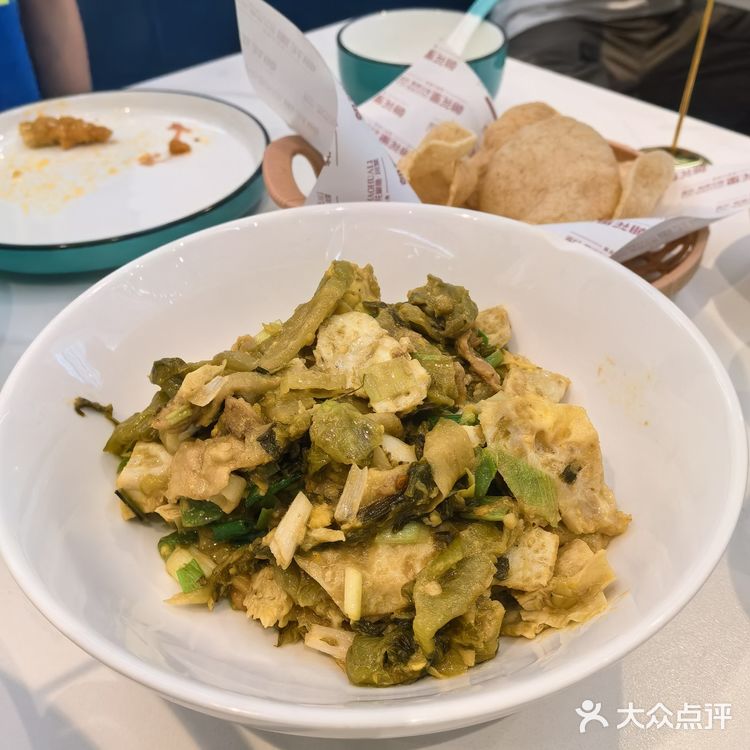 一口酥烂红烧肉的幸福